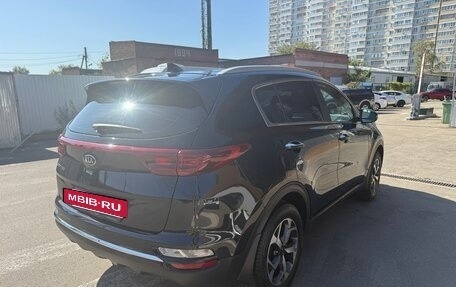 KIA Sportage IV рестайлинг, 2021 год, 2 750 000 рублей, 4 фотография