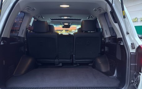 Toyota Land Cruiser 200, 2016 год, 5 500 000 рублей, 16 фотография