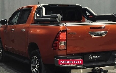 Toyota Hilux VIII, 2018 год, 3 620 000 рублей, 7 фотография