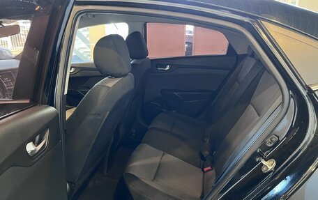Hyundai Solaris II рестайлинг, 2017 год, 1 166 000 рублей, 24 фотография
