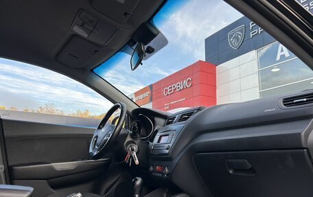 KIA Rio III рестайлинг, 2015 год, 1 245 000 рублей, 26 фотография