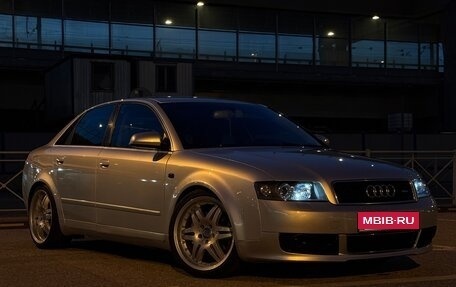 Audi A4, 2004 год, 530 000 рублей, 5 фотография