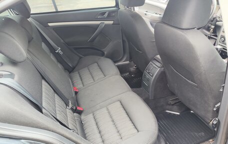 Skoda Octavia, 2010 год, 600 000 рублей, 9 фотография