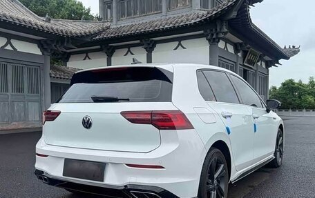 Volkswagen Golf VIII, 2023 год, 1 985 000 рублей, 6 фотография