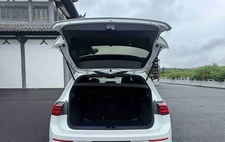 Volkswagen Golf VIII, 2023 год, 1 985 000 рублей, 12 фотография
