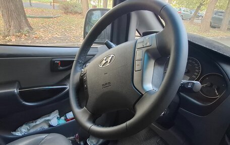 Hyundai Grand Starex Grand Starex I рестайлинг 2, 2019 год, 2 999 999 рублей, 11 фотография