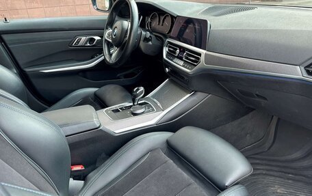 BMW 3 серия, 2020 год, 3 800 000 рублей, 20 фотография