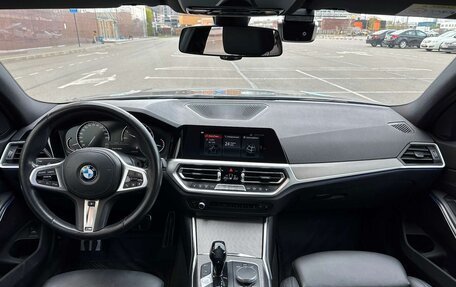 BMW 3 серия, 2020 год, 3 800 000 рублей, 18 фотография