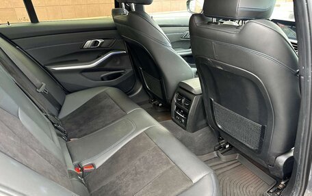 BMW 3 серия, 2020 год, 3 800 000 рублей, 23 фотография