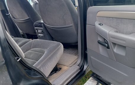 Ford Explorer III, 2002 год, 850 000 рублей, 9 фотография