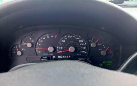 Ford Explorer III, 2002 год, 850 000 рублей, 16 фотография
