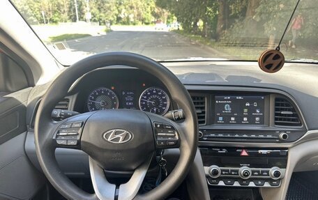 Hyundai Elantra, 2020 год, 1 400 000 рублей, 11 фотография