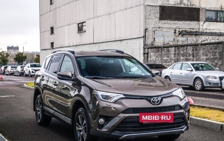 Toyota RAV4, 2019 год, 2 790 777 рублей, 5 фотография
