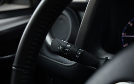 Toyota RAV4, 2019 год, 2 790 777 рублей, 21 фотография