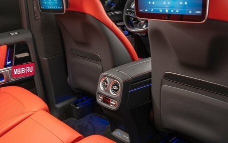 Mercedes-Benz G-Класс AMG, 2026 год, 33 990 000 рублей, 28 фотография