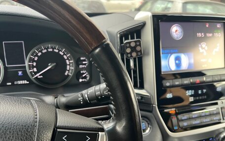 Toyota Land Cruiser 200, 2016 год, 8 200 000 рублей, 9 фотография
