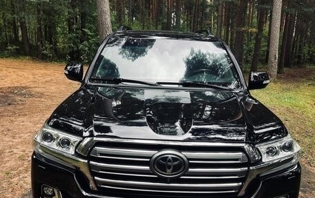 Toyota Land Cruiser 200, 2016 год, 8 200 000 рублей, 3 фотография