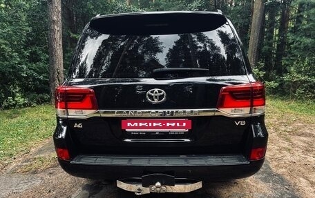 Toyota Land Cruiser 200, 2016 год, 8 200 000 рублей, 4 фотография