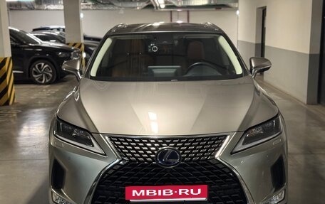 Lexus RX IV рестайлинг, 2019 год, 5 450 000 рублей, 2 фотография