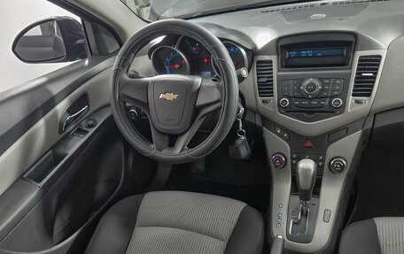 Chevrolet Cruze II, 2011 год, 545 000 рублей, 14 фотография