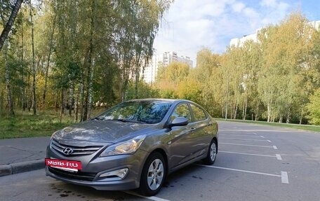 Hyundai Solaris II рестайлинг, 2016 год, 1 050 000 рублей, 2 фотография