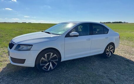 Skoda Octavia, 2015 год, 1 099 000 рублей, 2 фотография