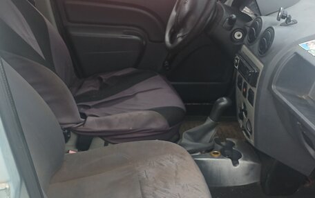 Renault Logan I, 2007 год, 70 000 рублей, 6 фотография