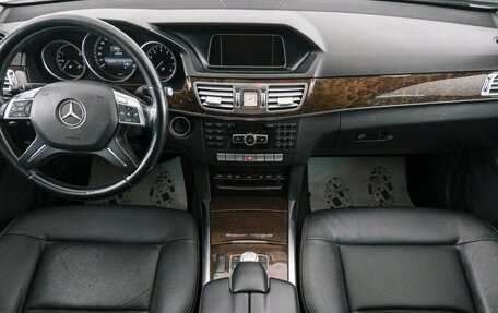 Mercedes-Benz E-Класс, 2013 год, 1 749 000 рублей, 11 фотография