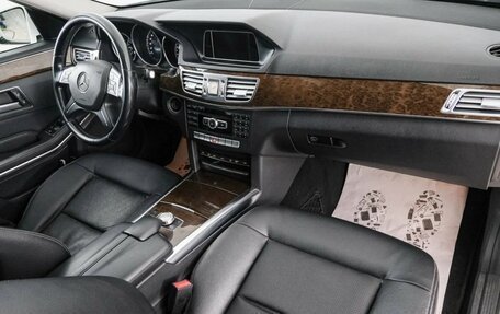 Mercedes-Benz E-Класс, 2013 год, 1 749 000 рублей, 13 фотография