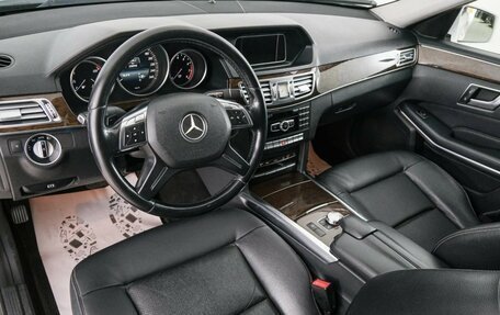 Mercedes-Benz E-Класс, 2013 год, 1 749 000 рублей, 9 фотография