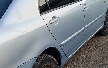 Toyota Corolla, 2005 год, 640 000 рублей, 3 фотография