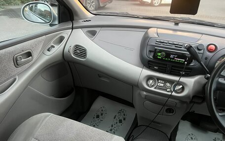 Nissan Tino, 2002 год, 399 000 рублей, 15 фотография