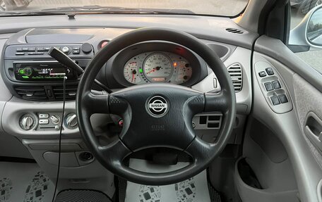 Nissan Tino, 2002 год, 399 000 рублей, 18 фотография
