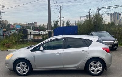 Opel Astra J, 2010 год, 400 000 рублей, 1 фотография