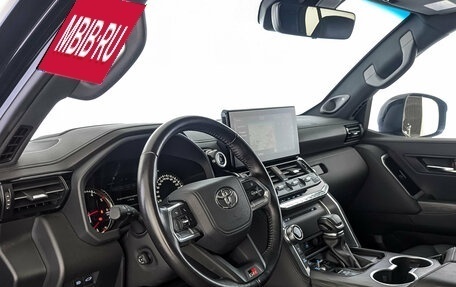 Toyota Land Cruiser, 2022 год, 9 850 000 рублей, 15 фотография