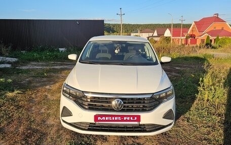 Volkswagen Polo VI (EU Market), 2021 год, 1 470 000 рублей, 2 фотография