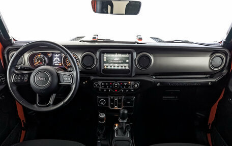 Jeep Wrangler, 2018 год, 4 100 000 рублей, 14 фотография