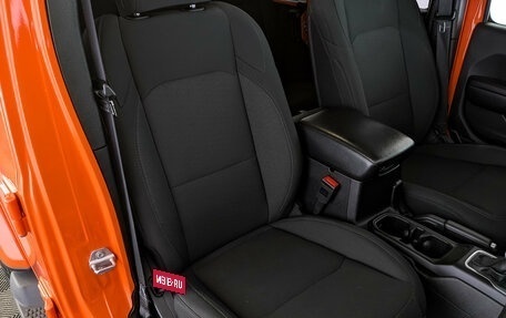 Jeep Wrangler, 2018 год, 4 100 000 рублей, 23 фотография