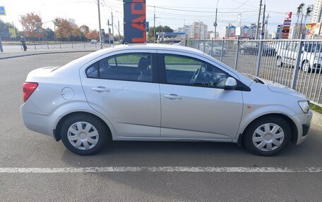 Chevrolet Aveo III, 2014 год, 390 000 рублей, 4 фотография