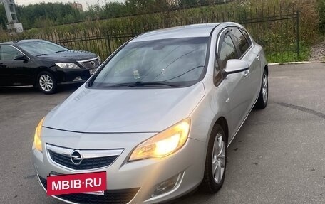 Opel Astra J, 2010 год, 400 000 рублей, 5 фотография