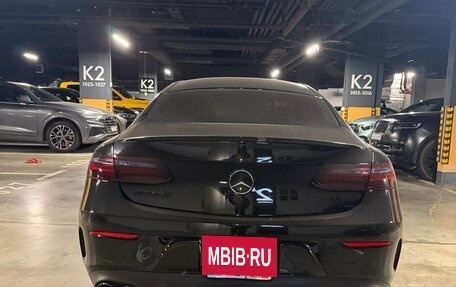 Mercedes-Benz E-Класс, 2019 год, 4 500 000 рублей, 11 фотография