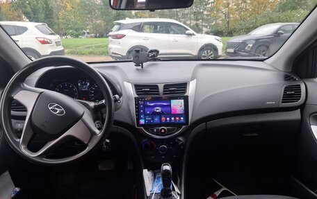 Hyundai Solaris II рестайлинг, 2014 год, 950 000 рублей, 7 фотография