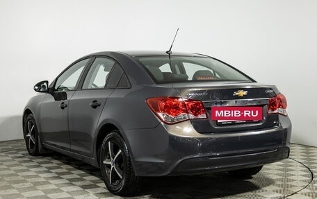 Chevrolet Cruze II, 2014 год, 799 777 рублей, 7 фотография