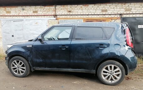 KIA Soul II рестайлинг, 2018 год, 550 000 рублей, 1 фотография