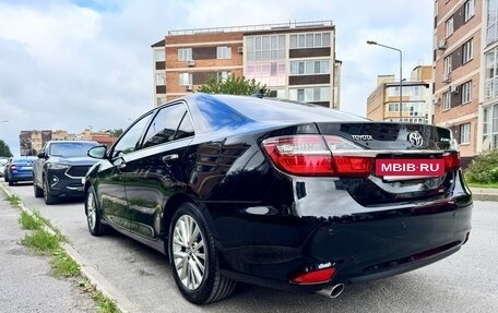 Toyota Camry, 2017 год, 2 050 000 рублей, 4 фотография