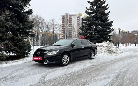 Toyota Camry, 2017 год, 2 050 000 рублей, 16 фотография