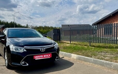 Toyota Camry, 2017 год, 2 050 000 рублей, 14 фотография