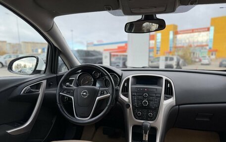 Opel Astra J, 2011 год, 650 000 рублей, 11 фотография