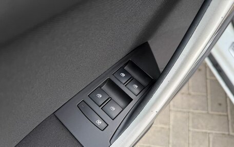 Opel Astra J, 2011 год, 650 000 рублей, 17 фотография