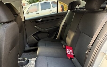 Skoda Rapid I, 2019 год, 1 300 000 рублей, 19 фотография